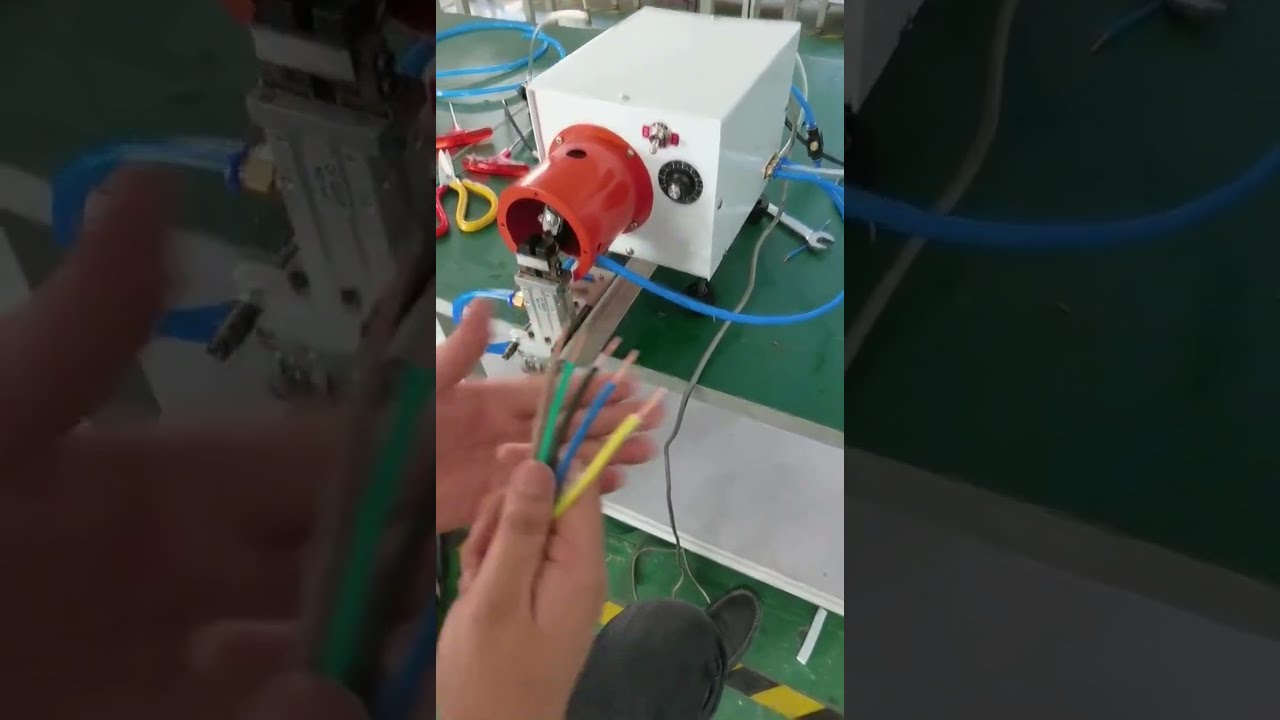 전선 피복 벗김 및 꼬임 장비 실제 작동 영상 | 공장 자동화 기계 #공장 #기계 #도구