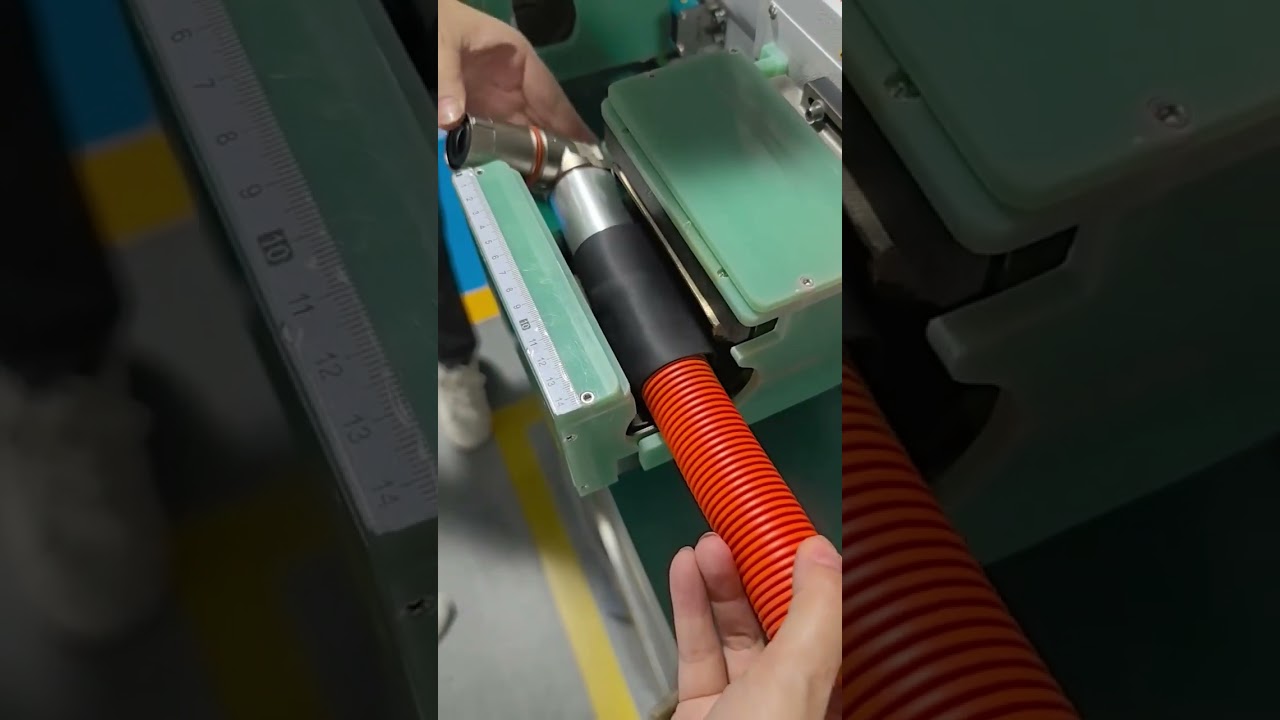 EV 와이어 하네스 주름관 히터는 완벽한 열수축 접착제 도포를 균일하게 보장합니다