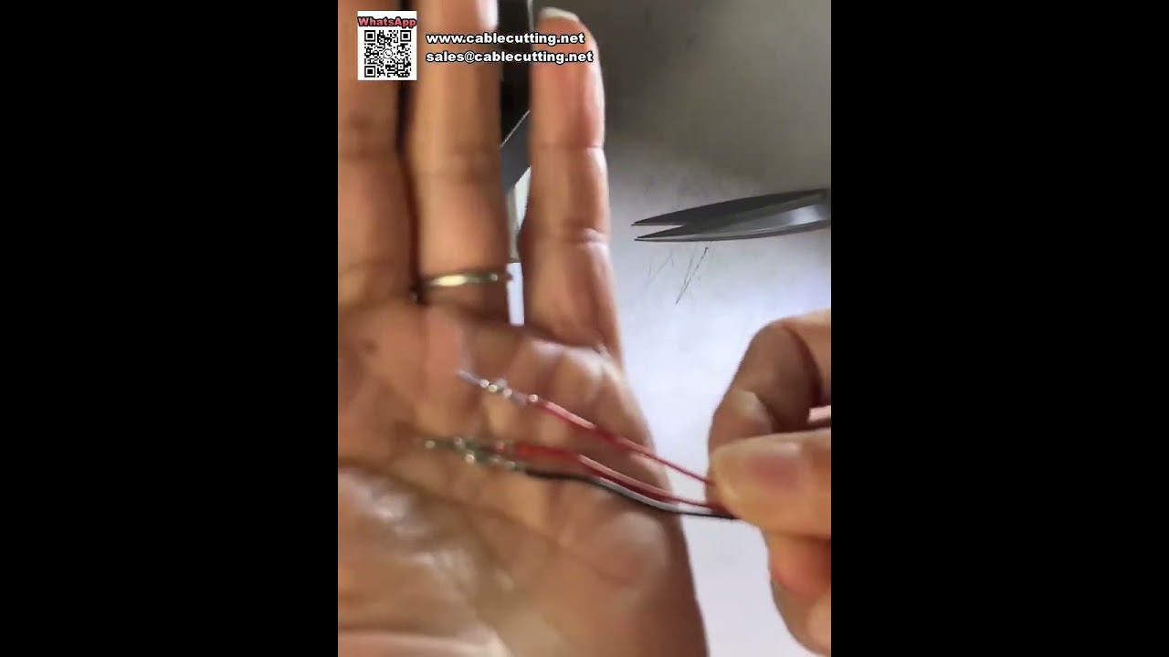 케이블 하네스용 자동 단일 와이어 스트리핑 크림핑 기계 고속 피복 제거 및 프레싱